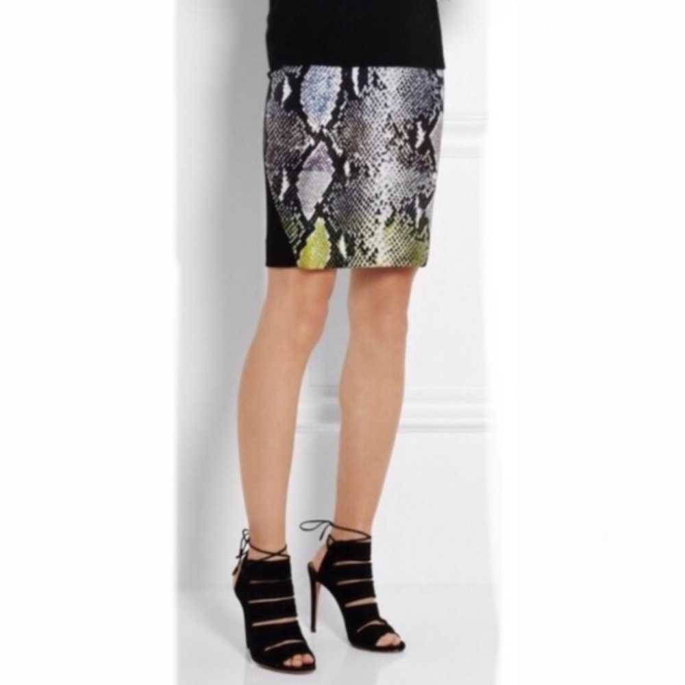 Diane Von Furstenberg Python Print Pencil Skirt B… - image 1